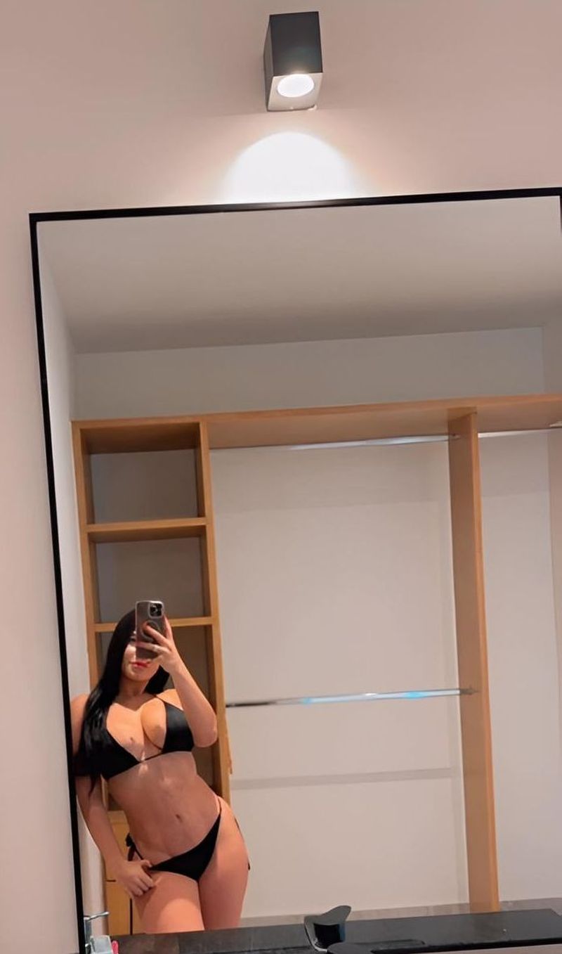 Dolls of Aruba Escorts - DANIELA